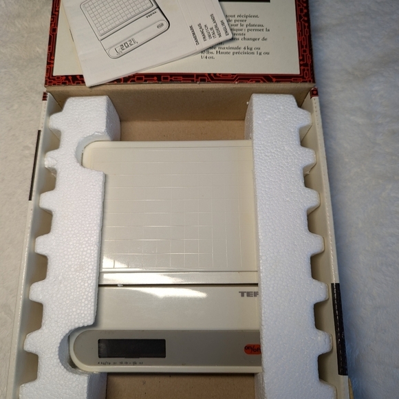 NIB Tefal Micro Touch Electronic Food Scale complete with Manual - Picture 7 of 8